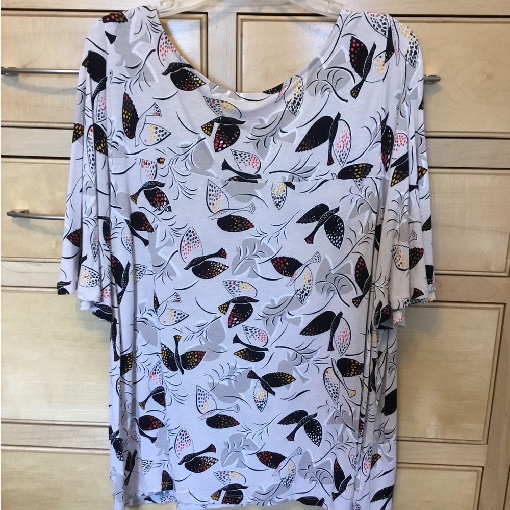 Old Navy Short Sleeve Top - Black & Tan Bird print. XXL. Stretchy rayon - Picture 2 of 7